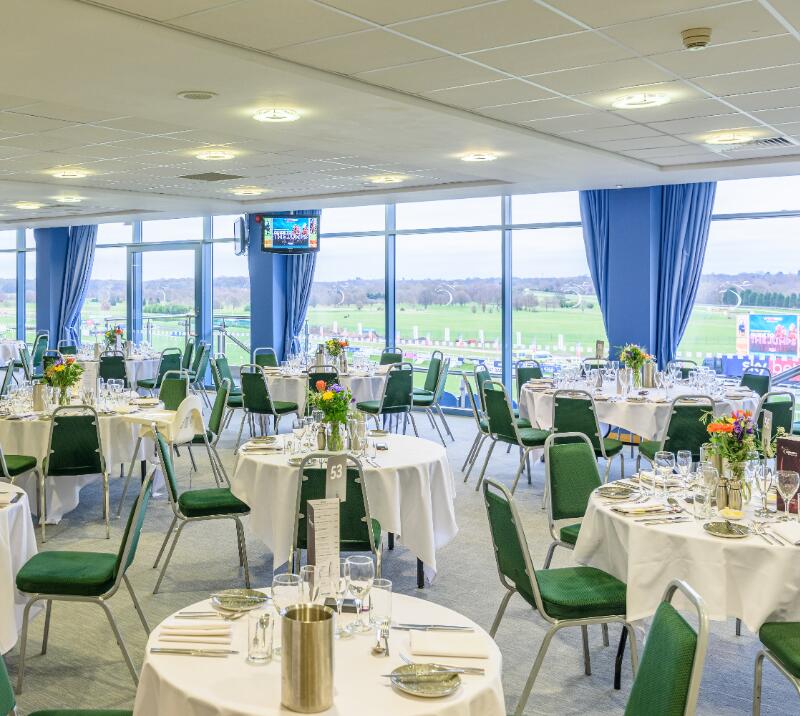 Home Straight Restaurant St Leger 2024